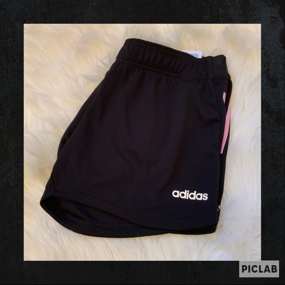 adidas Pants - Adidas Design to Move Knit Shorts - NWT - Small - Black/Clear Lilac